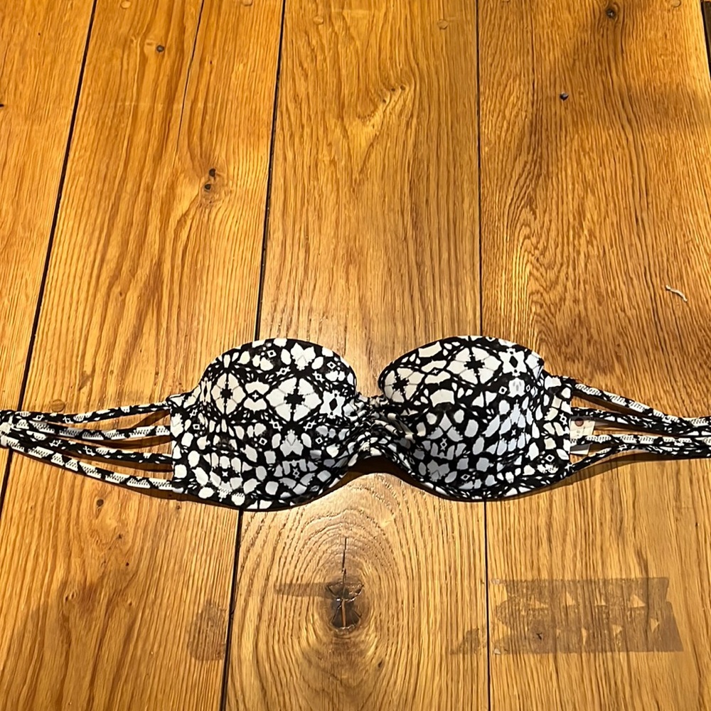 shade and shore strapless bikini top